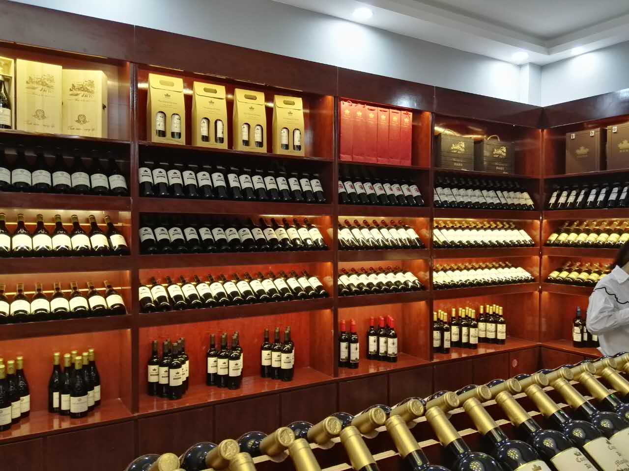 代理進口紅酒生意選擇怎樣的糖心APP软件下载?