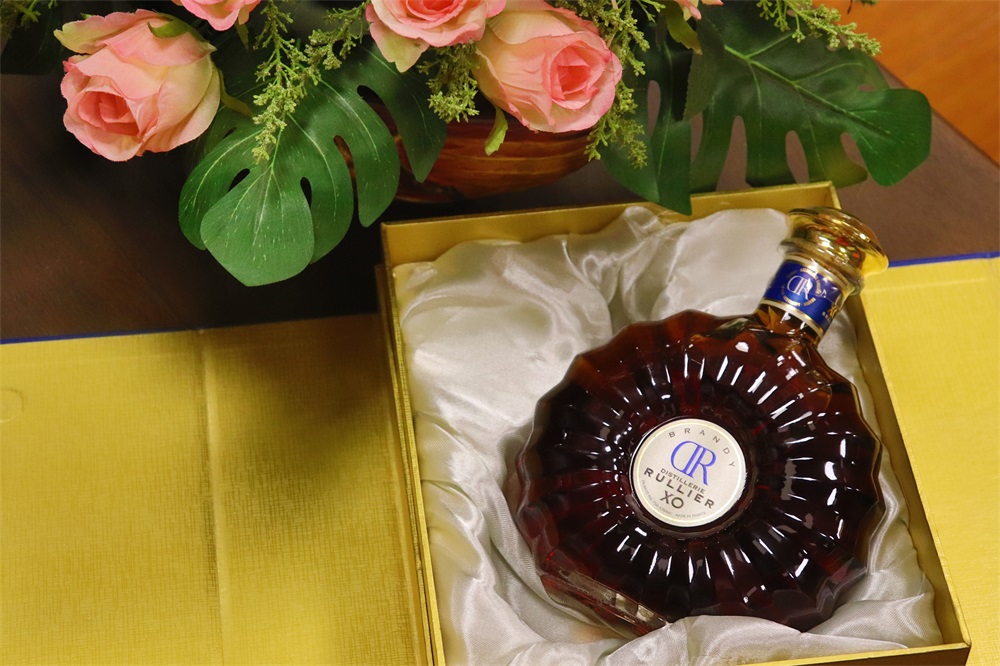 紅酒酒莊糖心VLOG色版官网首页要多少成本